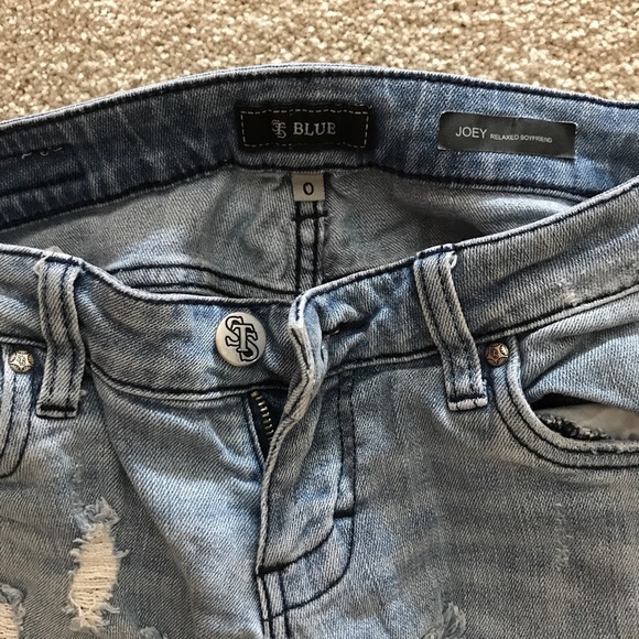 STS Blue distressed jeans - Picture 2 of 3
